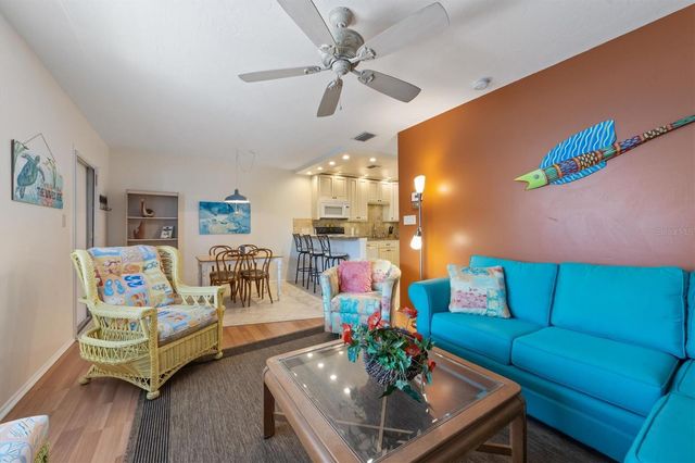 117 7TH STREET N 35, Bradenton Beach, FL 34217