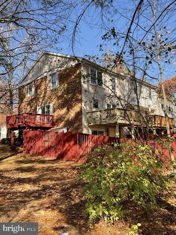 6901 WOODSTREAM LN, Lanham, MD 20706