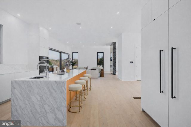 7605 GREENSPRING AVE, Pikesville, MD 21208