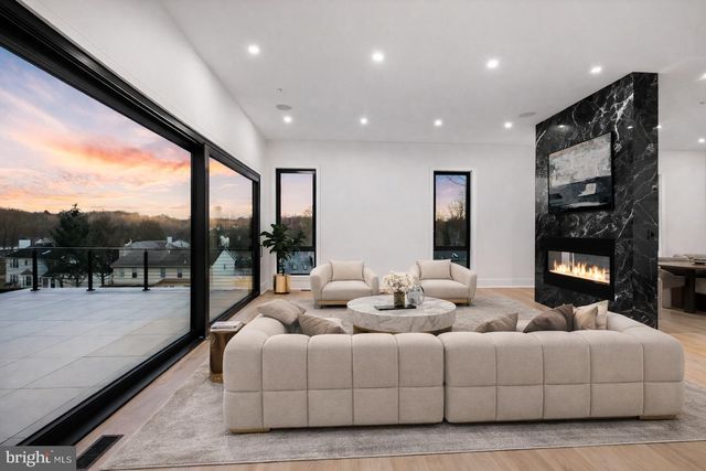 7605 GREENSPRING AVE, Pikesville, MD 21208