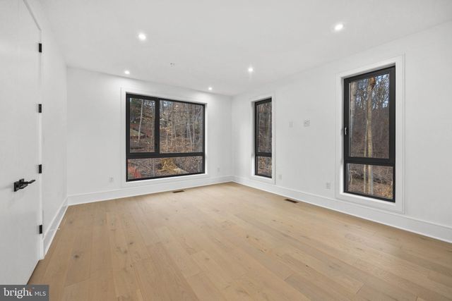 7605 GREENSPRING AVE, Pikesville, MD 21208