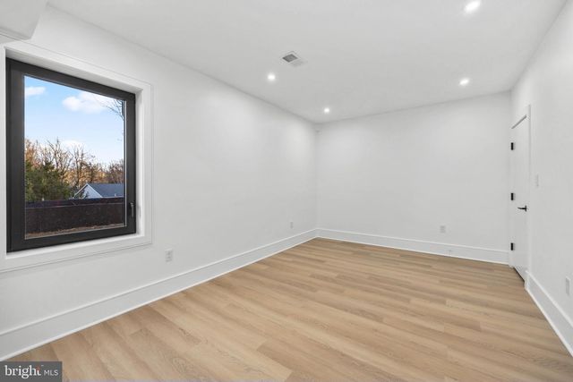 7605 GREENSPRING AVE, Pikesville, MD 21208