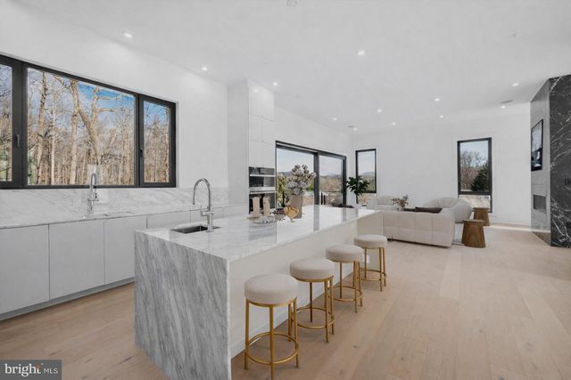 7605 GREENSPRING AVE, Pikesville, MD 21208