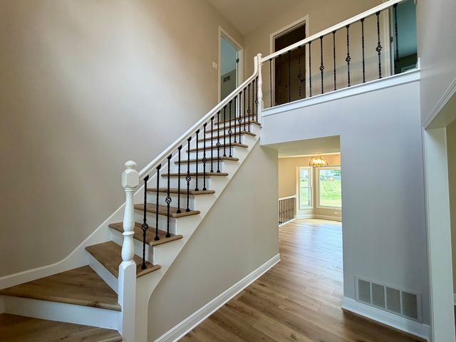 0N421 Winfield Scott Drive, Winfield, IL 60190
