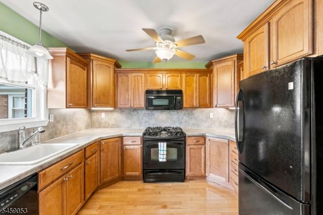1135 Valley Rd, Wayne Twp., NJ 07470