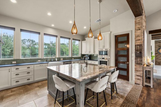 16202 Remuda TRL, Buda, TX 78610