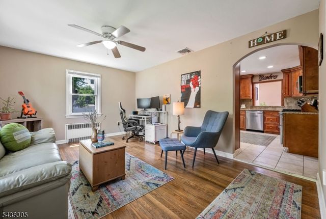 109 GREENWOOD AVENUE, Pequannock Twp., NJ 07440