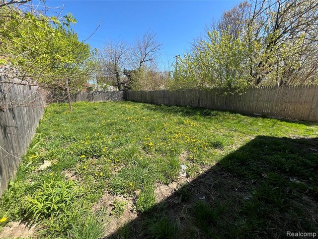 15645 Liberal Street, Detroit, MI 48205