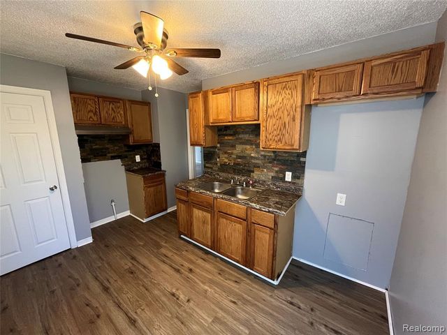 15645 Liberal Street, Detroit, MI 48205