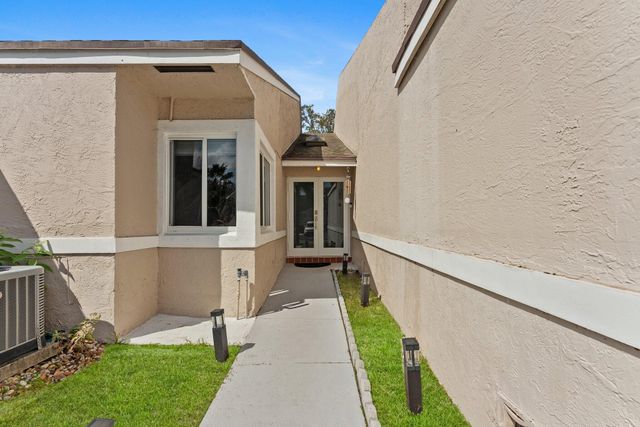 5157 NW 11th Lane, Deerfield Beach, FL 33064