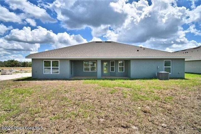 930 Palo Alto Street SE, Palm Bay, FL 32909
