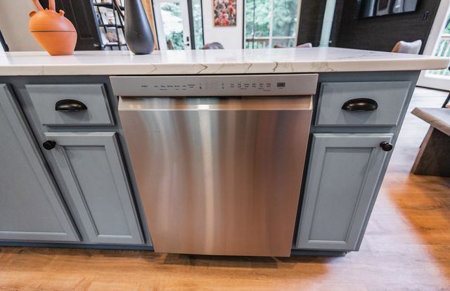 2 Watson Gap Road, Mineral Bluff, GA 30559