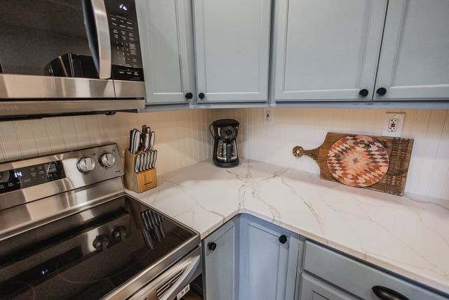 2 Watson Gap Road, Mineral Bluff, GA 30559