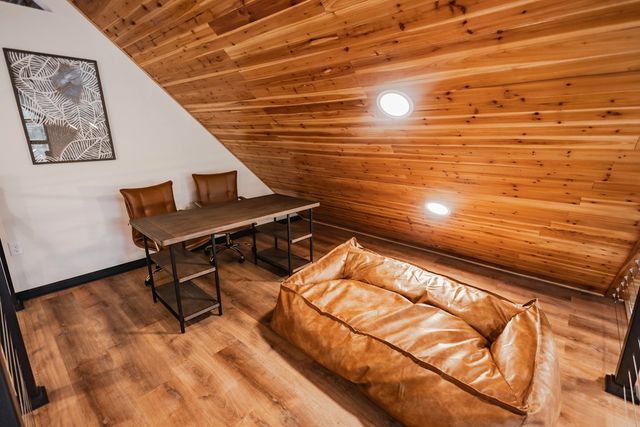 2 Watson Gap Road, Mineral Bluff, GA 30559