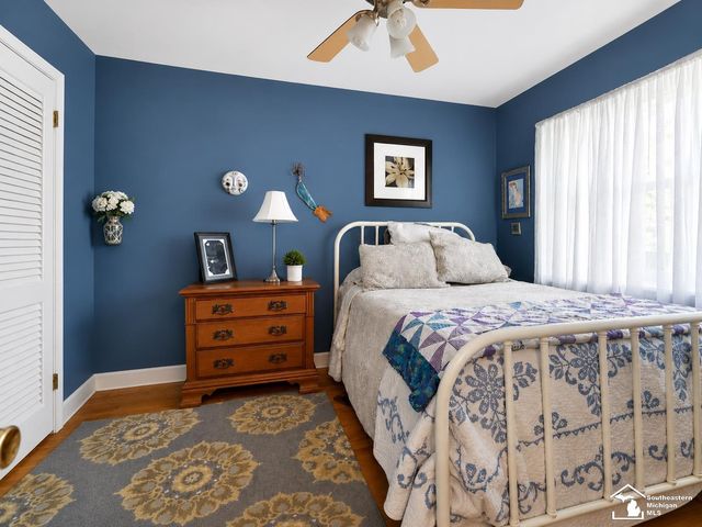 2604 Rochester Road, Royal Oak, MI 48073