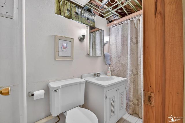 2604 Rochester Road, Royal Oak, MI 48073