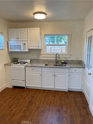 1408 Argonne Avenue, Long Beach, CA 90804