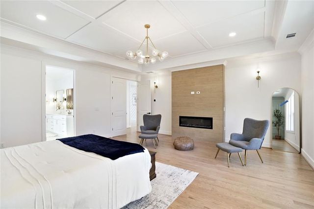 922 Cooper Road, Grayson, GA 30017