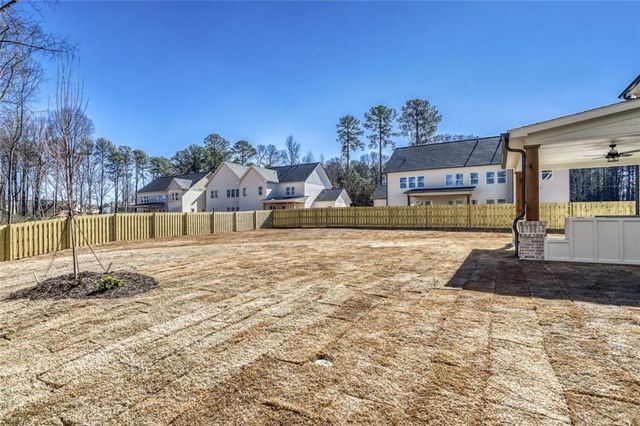 922 Cooper Road, Grayson, GA 30017