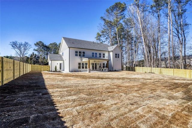 922 Cooper Road, Grayson, GA 30017