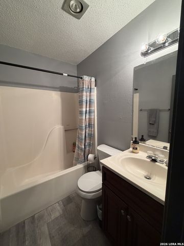 5210 MEADOW RISE ST, San Antonio, TX 78250