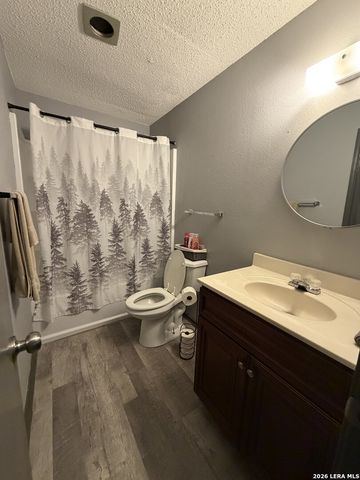 5210 MEADOW RISE ST, San Antonio, TX 78250