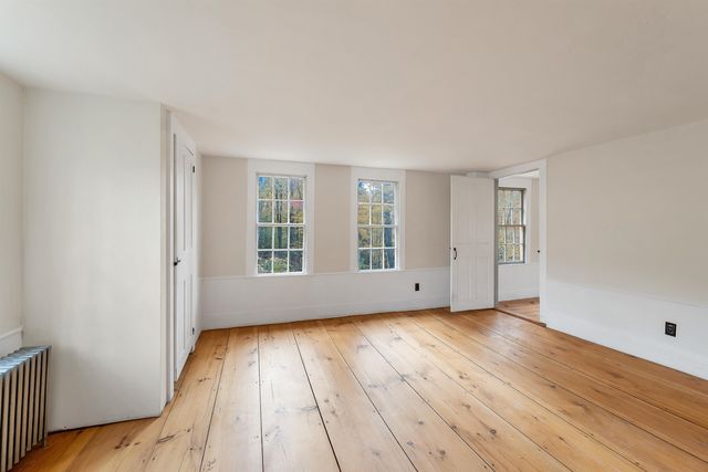 154 TYLER Road, Webster, NH 03303