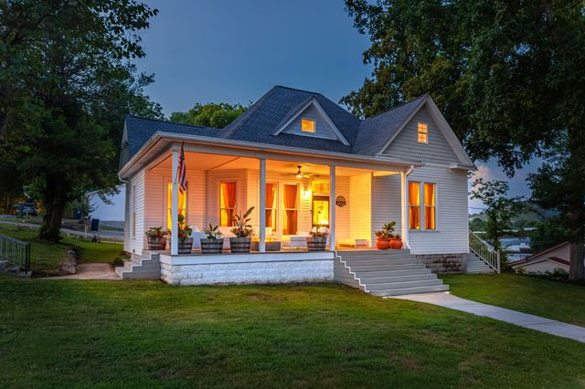 1615 Main St, Lynnville, TN 38472