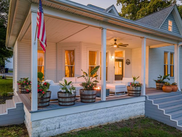 1615 Main St, Lynnville, TN 38472