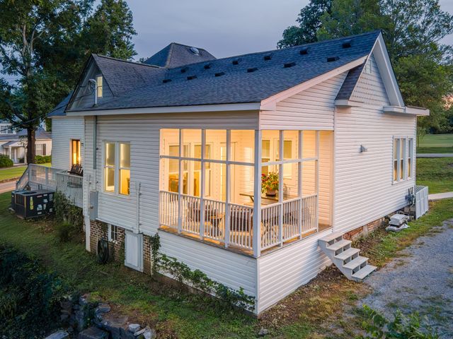 1615 Main St, Lynnville, TN 38472