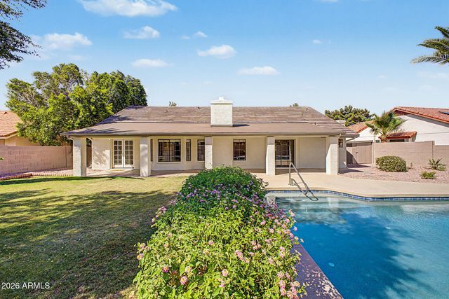 6725 W UTOPIA Road, Glendale, AZ 85308