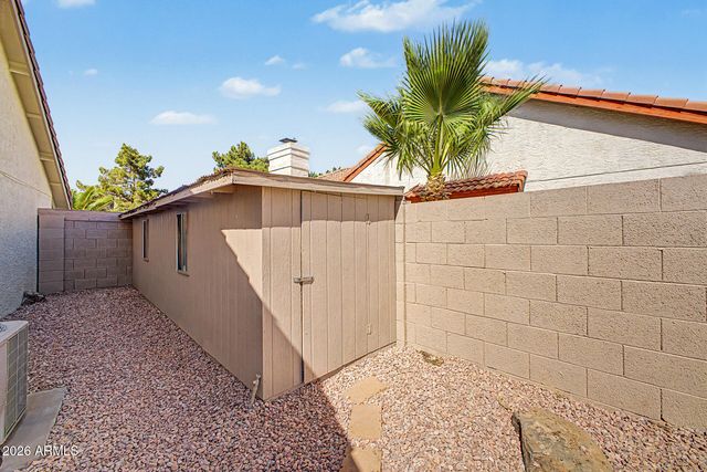 6725 W UTOPIA Road, Glendale, AZ 85308