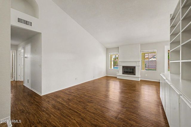 6725 W UTOPIA Road, Glendale, AZ 85308