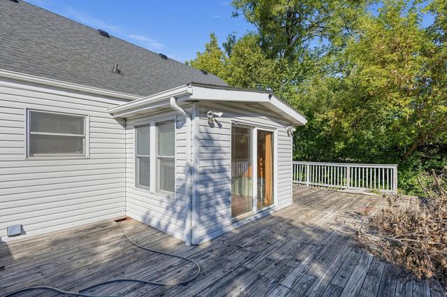 8340 W Fond Du Lac AVENUE, Milwaukee, WI 53218