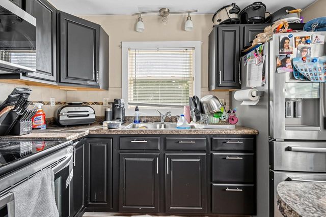 8340 W Fond Du Lac AVENUE, Milwaukee, WI 53218