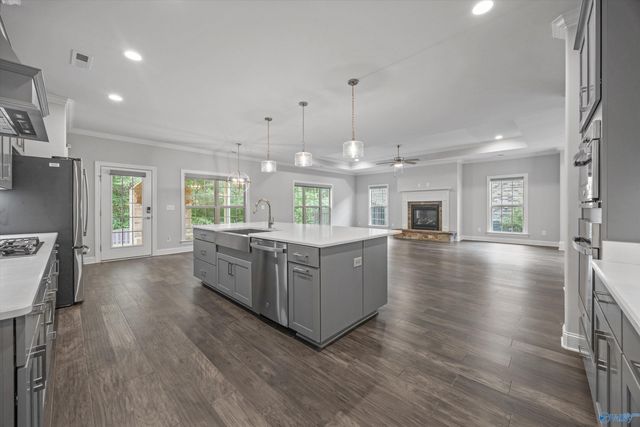 9512 Abington Cove Boulevard, Madison, AL 35757