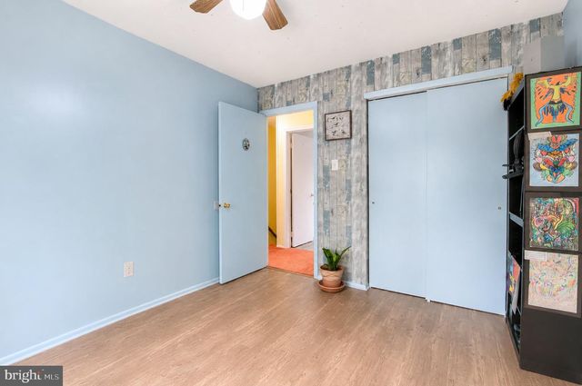 114 BURNAM WOOD CT, Mount Laurel, NJ 08054