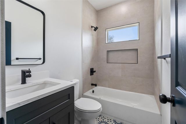 1615 Dolly Wright Street, Houston, TX 77088