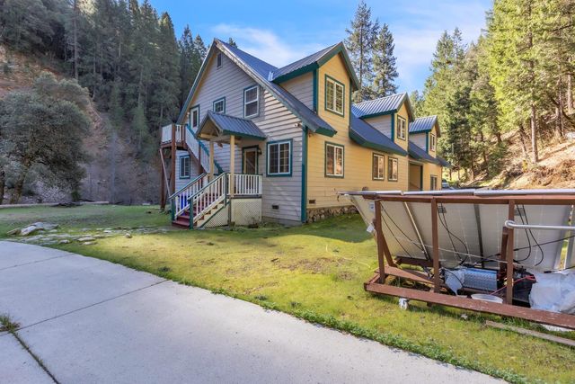 280 Gold Bluff Rd, Downieville, CA 95936