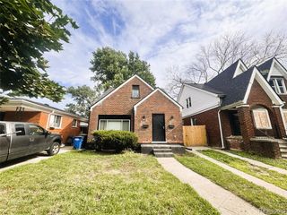 12622 Promenade Street, Detroit, MI 48213