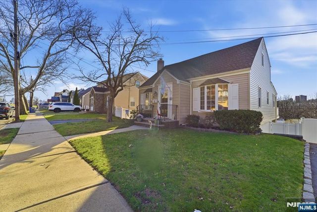 21 Park Place, Kearny, NJ 07032