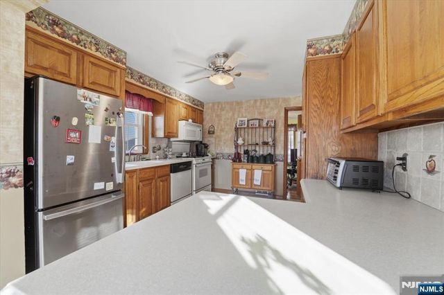 21 Park Place, Kearny, NJ 07032