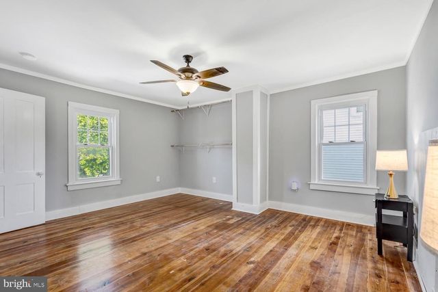 203 LEE ST, Front Royal, VA 22630