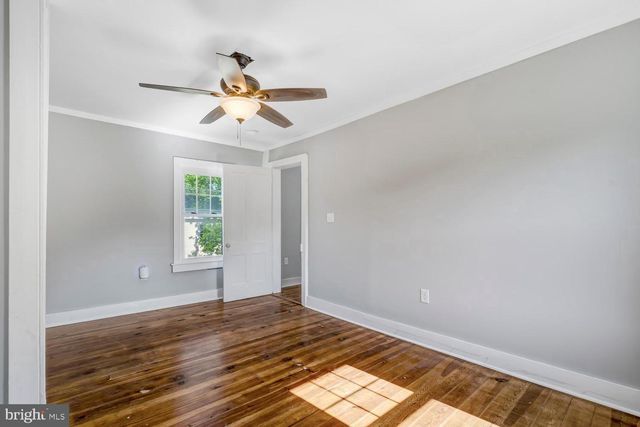 203 LEE ST, Front Royal, VA 22630