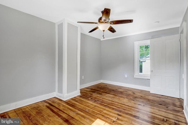 203 LEE ST, Front Royal, VA 22630
