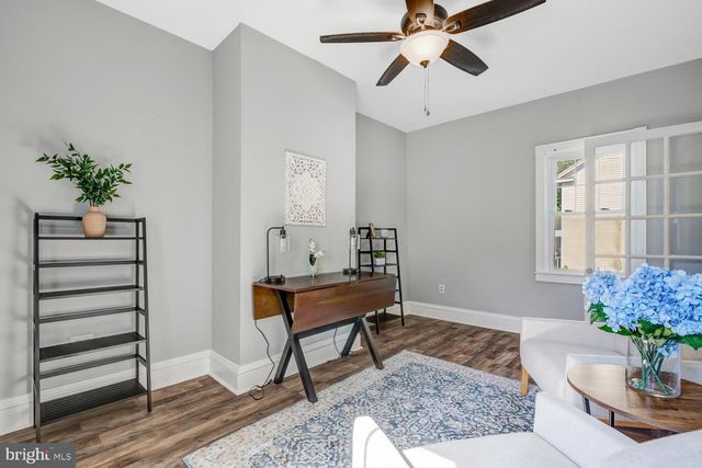 203 LEE ST, Front Royal, VA 22630