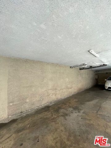 737 S Oxford Avenue 7, Los Angeles, CA 90005