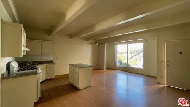 737 S Oxford Avenue 7, Los Angeles, CA 90005