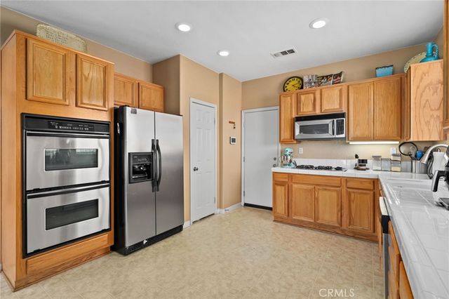 2259 Delicious Lane, Palmdale, CA 93551