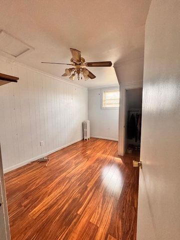 3905 Madison Street, Gary, IN 46408